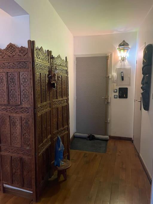 Appartement Sur Le Parvis De La Cathedrale Senlis  Kültér fotó